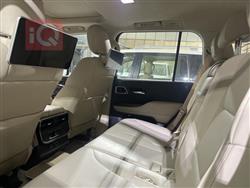 تۆیۆتا لاند کروزەر